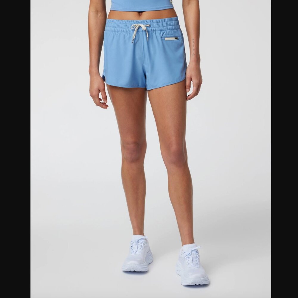 Vuori Clementine 2.0 Short 2.5" in Isle Blue | Size S